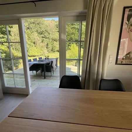 Villa Naturperle Midt I Skoven, Ved So Og Eng *