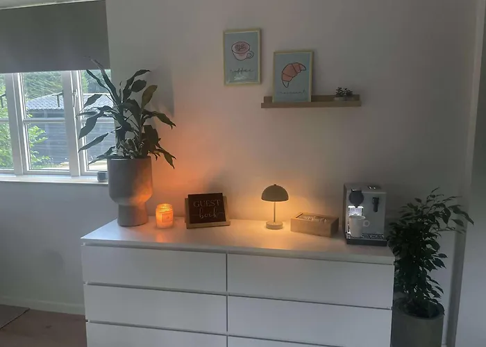 Naturperle Midt I Skoven, Ved So Og Eng Villa