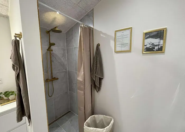 Villa Naturperle Midt I Skoven, Ved So Og Eng Vejle