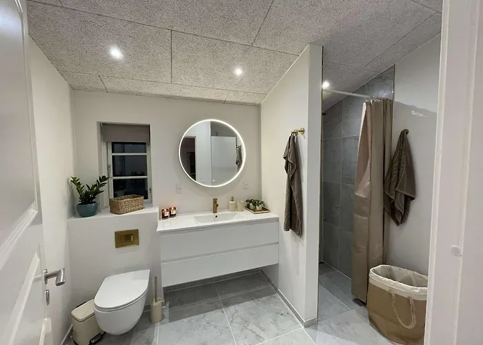 Naturperle Midt I Skoven, Ved So Og Eng Villa