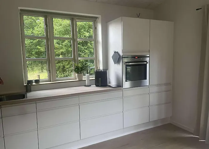 Naturperle Midt I Skoven, Ved So Og Eng Villa