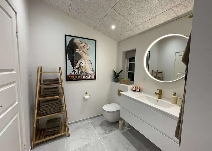 Villa Naturperle Midt I Skoven, Ved So Og Eng