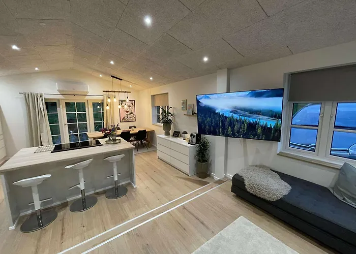 Villa Naturperle Midt I Skoven, Ved So Og Eng