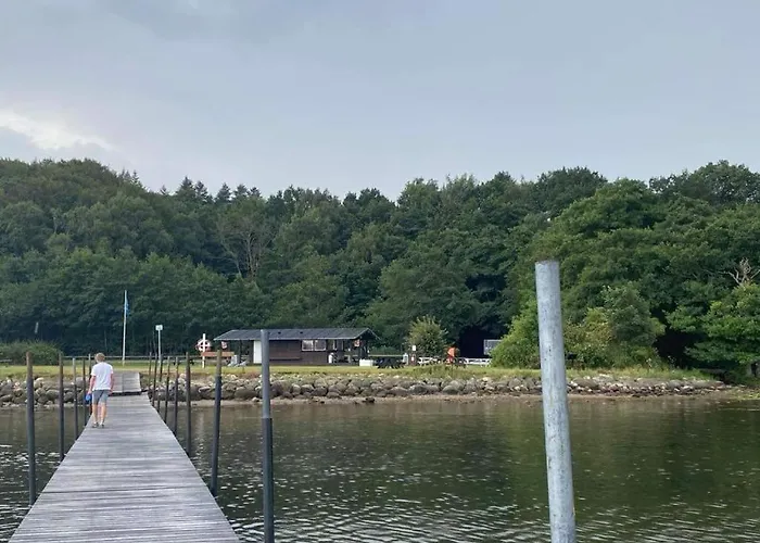 Villa Naturperle Midt I Skoven, Ved So Og Eng Vejle