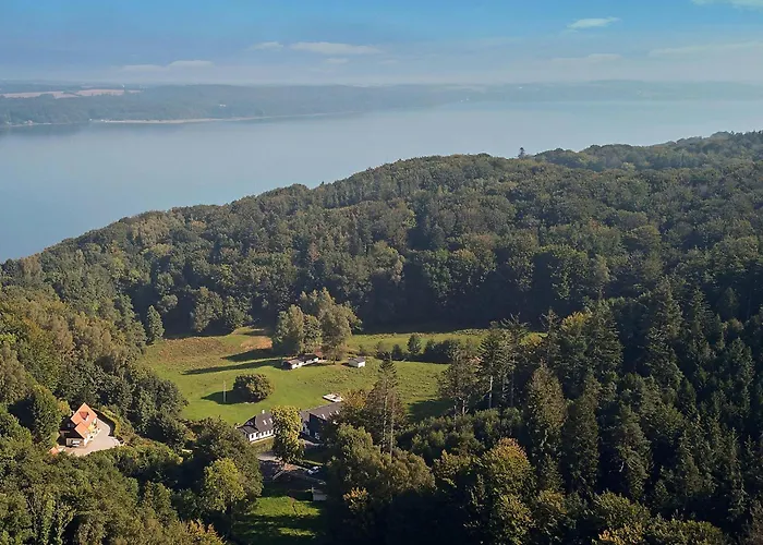 Villa Naturperle Midt I Skoven, Ved So Og Eng